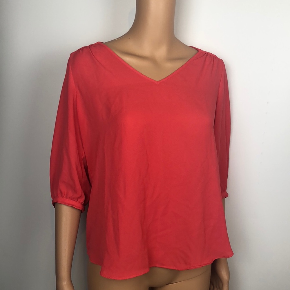 IZ BYER Women’s small Coral dress shirt